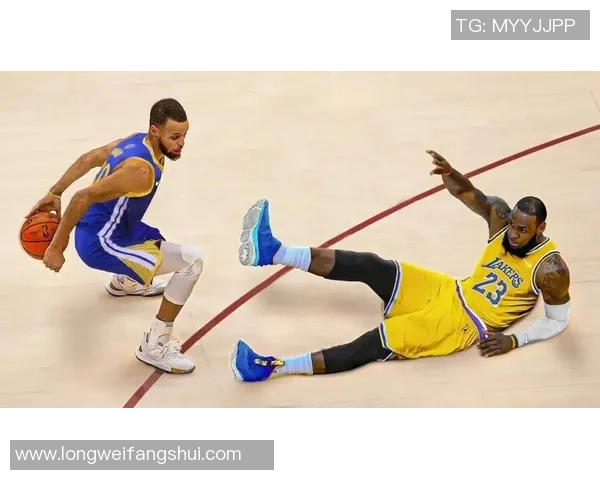 足球明星是否曾与库里同队探讨跨界运动员的合作与影响